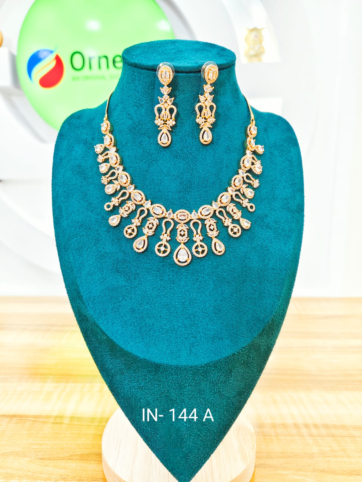 Indian Necklace ( IN- 144 A) White