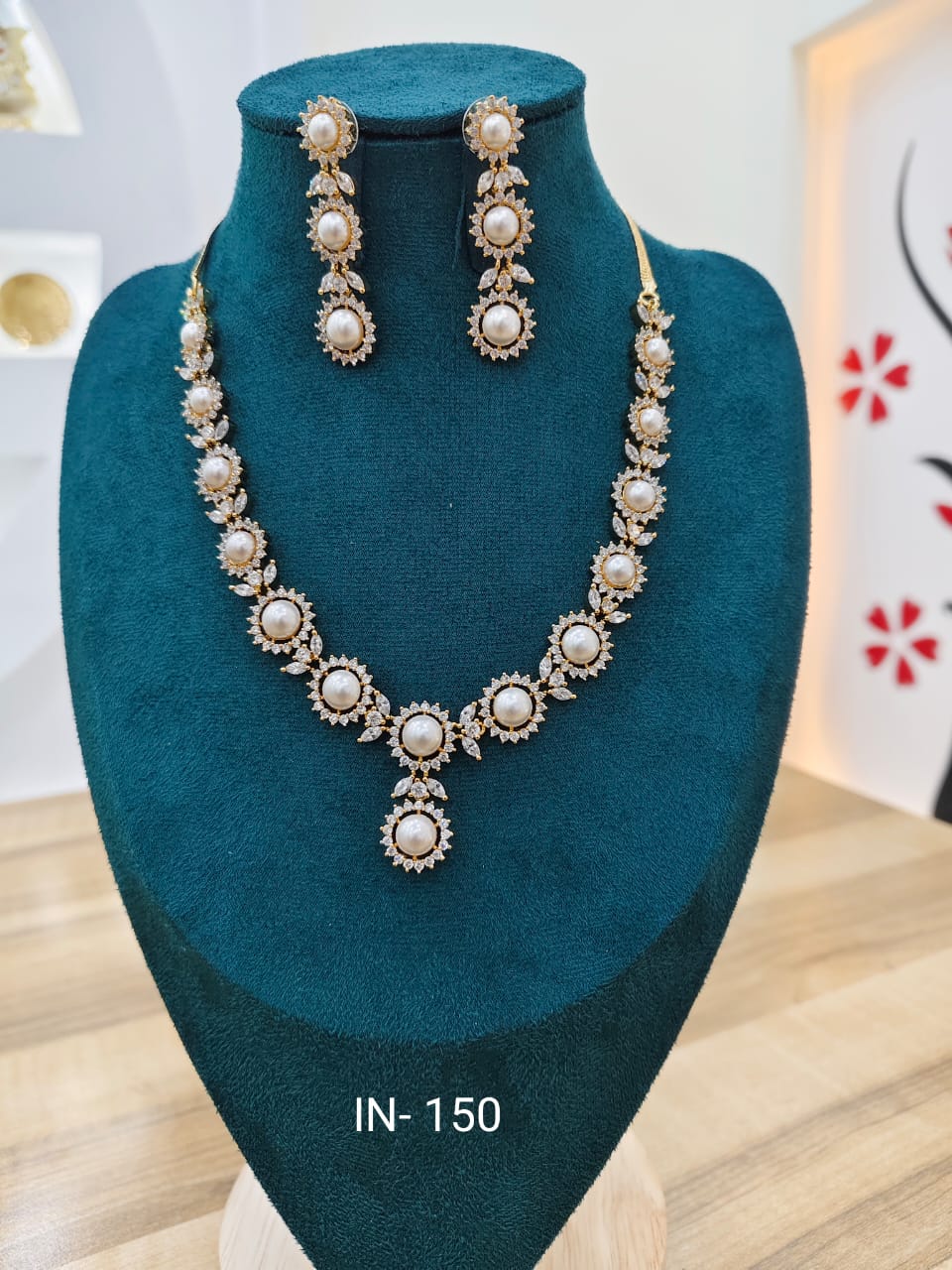 Indian Necklace ( IN- 150 ) Cream