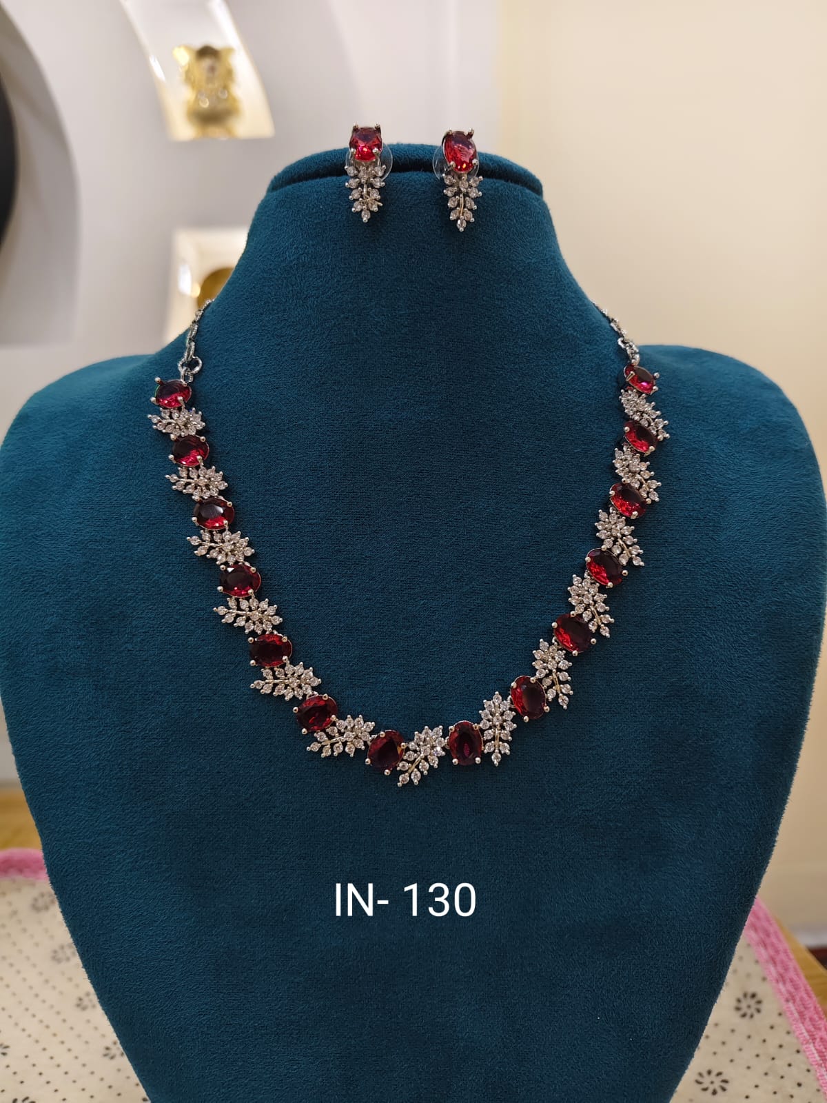 Indian Necklace ( IN- 130)
