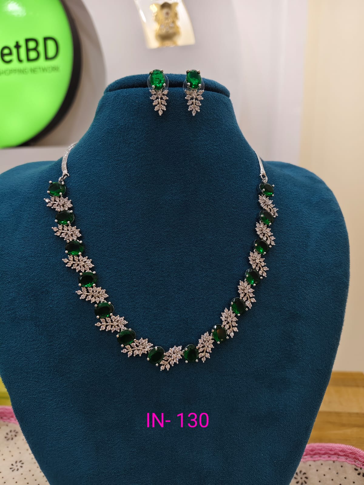 Indian Necklace ( IN- 130)