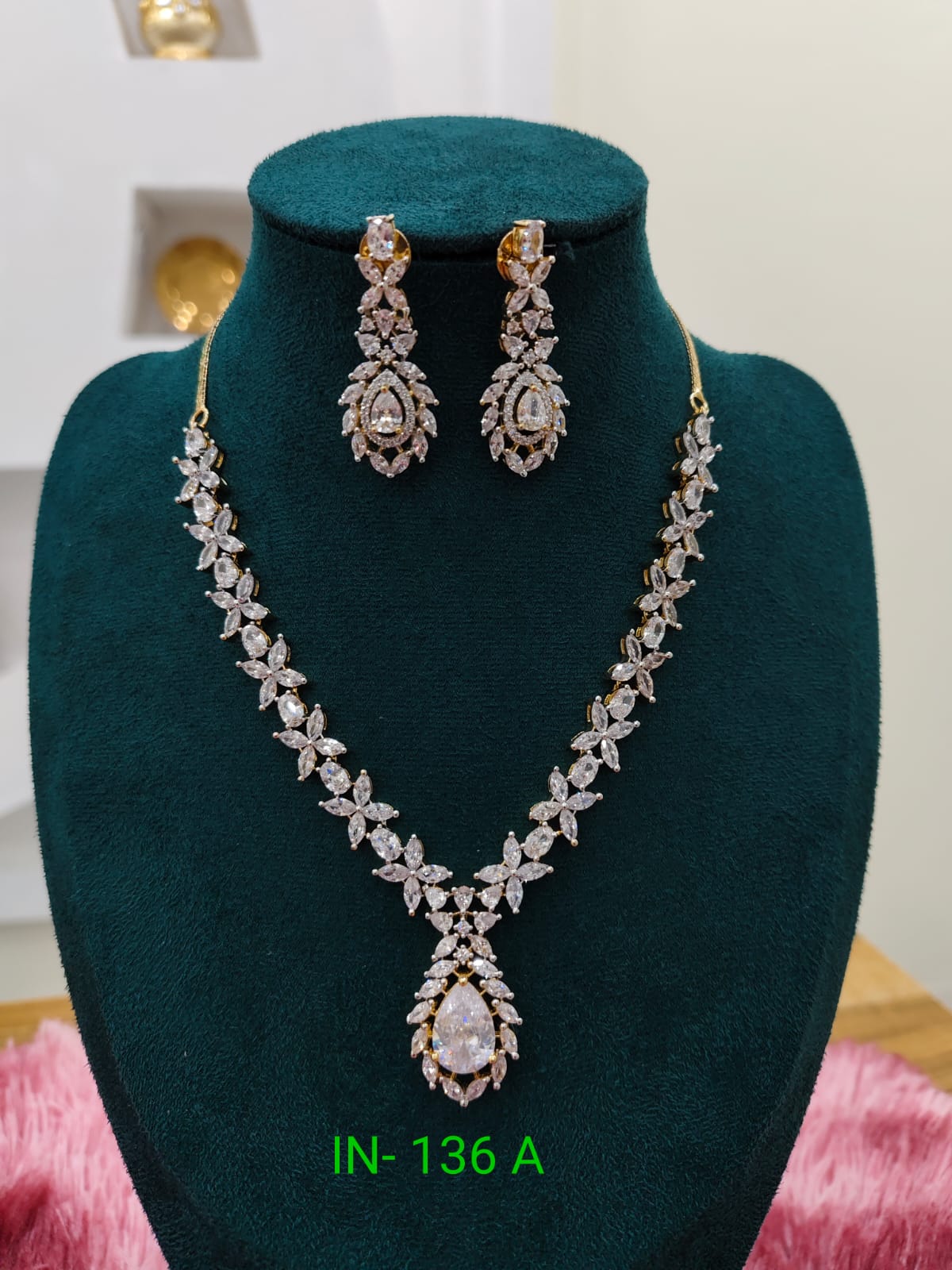 Indian Necklace ( IN- 136 A)