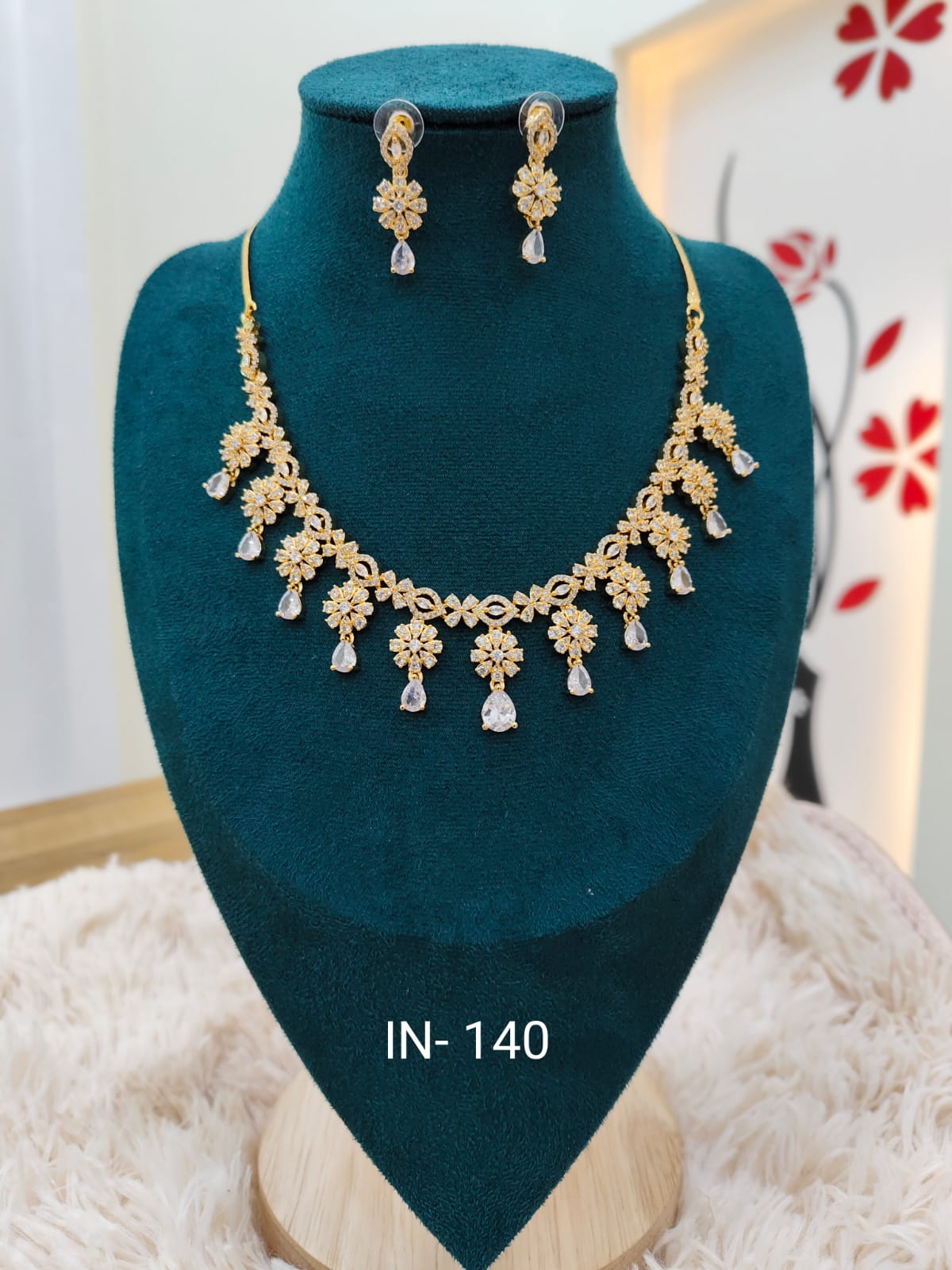 Indian Necklace ( IN- 140)