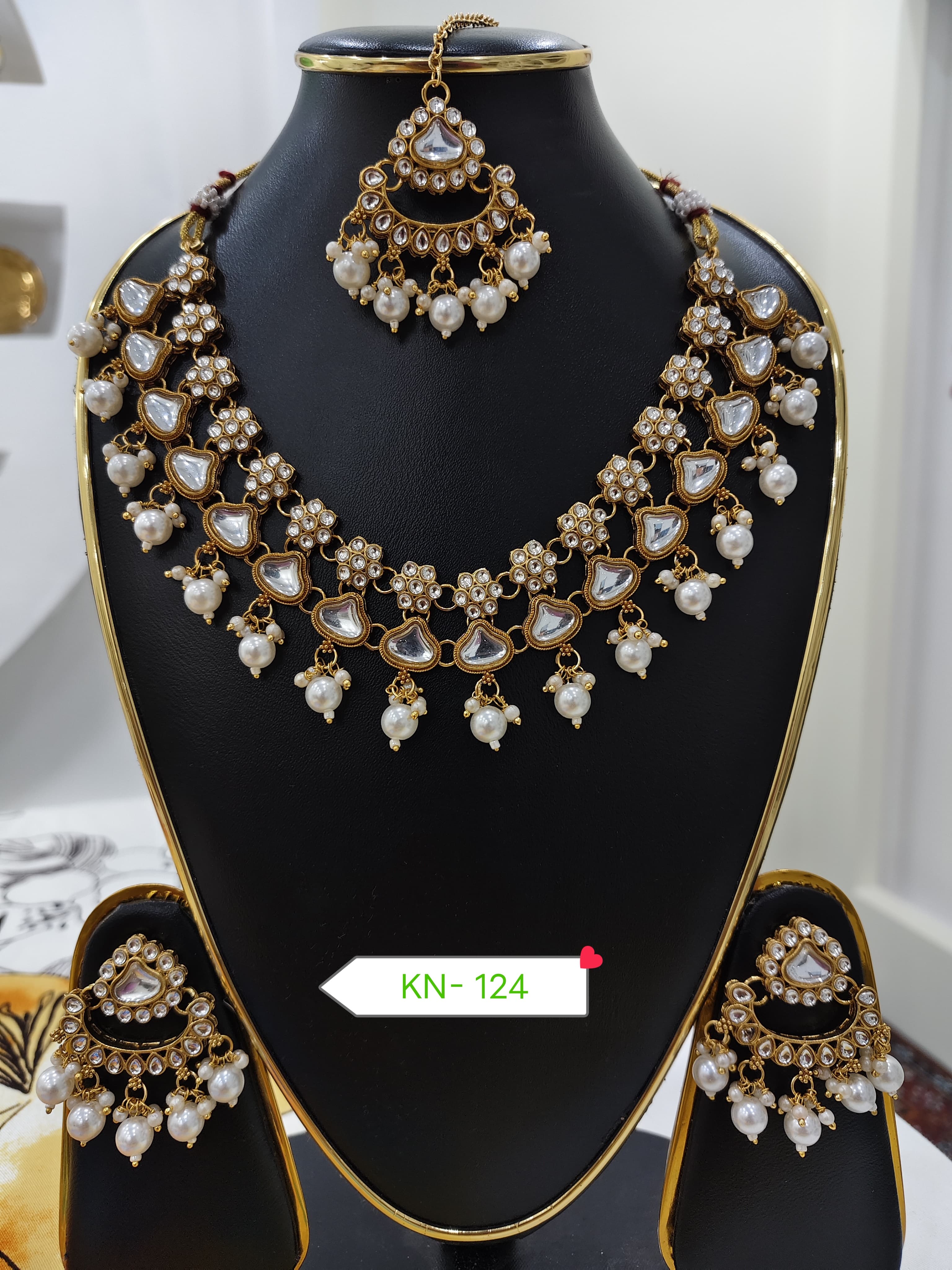Kundon- 124 ( White)