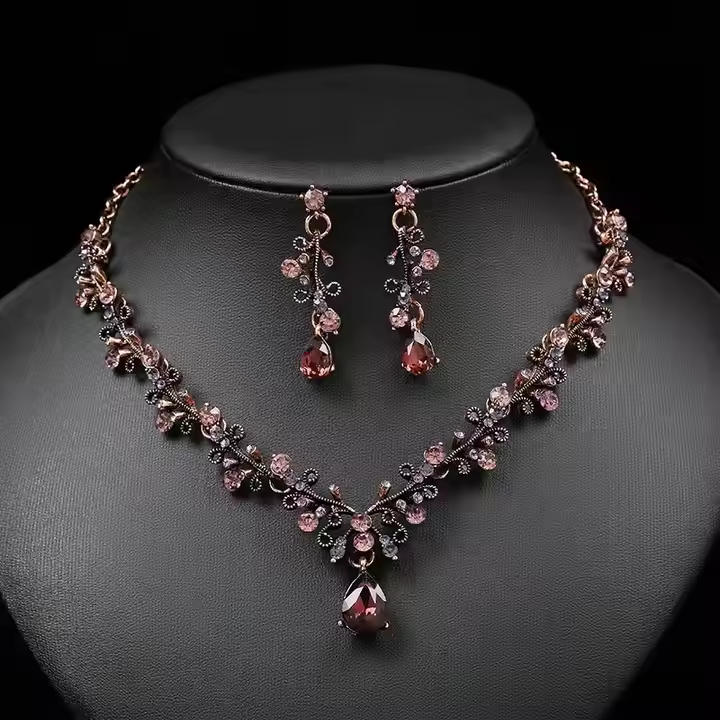 Luxury Crystal Water Drop Necklace